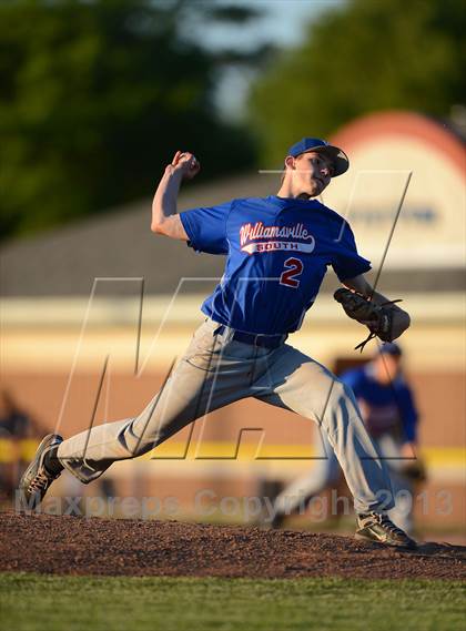 Thumbnail 3 in Williamsville South vs. Sutherland (NYSPHSAA Far West Regional) photogallery.