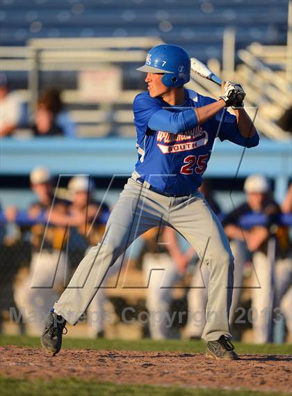Thumbnail 2 in Williamsville South vs. Sutherland (NYSPHSAA Far West Regional) photogallery.