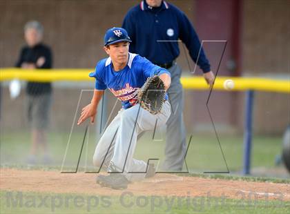Thumbnail 1 in Williamsville South vs. Sutherland (NYSPHSAA Far West Regional) photogallery.