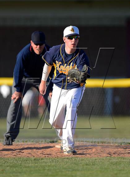 Thumbnail 1 in Williamsville South vs. Sutherland (NYSPHSAA Far West Regional) photogallery.