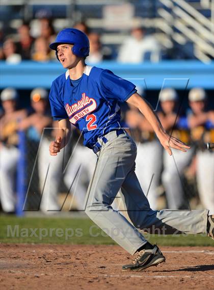 Thumbnail 3 in Williamsville South vs. Sutherland (NYSPHSAA Far West Regional) photogallery.
