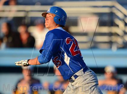 Thumbnail 1 in Williamsville South vs. Sutherland (NYSPHSAA Far West Regional) photogallery.