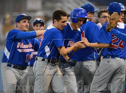 Thumbnail 1 in Williamsville South vs. Sutherland (NYSPHSAA Far West Regional) photogallery.