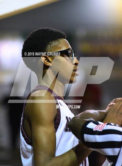 Thumbnail 1 in Atlanta vs. Jefferson (UIL 3A Area Playoff) photogallery.