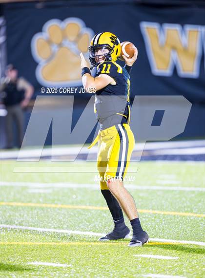 Thumbnail 3 in Jesuit vs Valdosta photogallery.