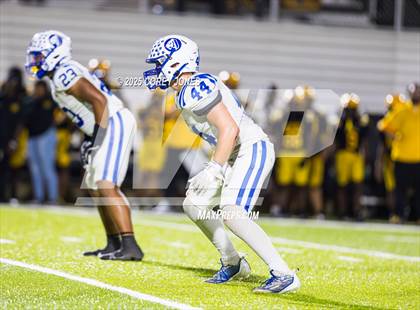 Thumbnail 3 in Jesuit vs Valdosta photogallery.