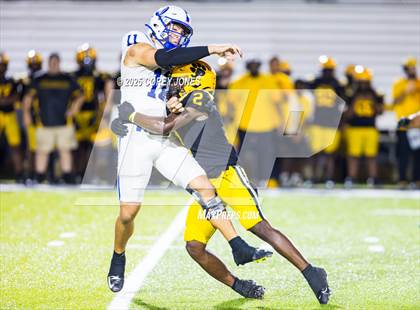 Thumbnail 2 in Jesuit vs Valdosta photogallery.