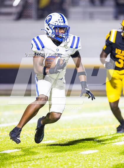 Thumbnail 3 in Jesuit vs Valdosta photogallery.