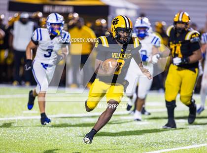 Thumbnail 1 in Jesuit vs Valdosta photogallery.