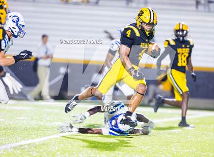 Thumbnail 1 in Jesuit vs Valdosta photogallery.