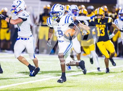 Thumbnail 1 in Jesuit vs Valdosta photogallery.