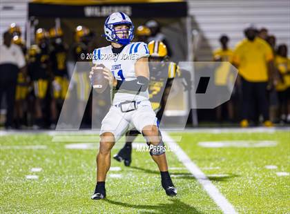 Thumbnail 3 in Jesuit vs Valdosta photogallery.