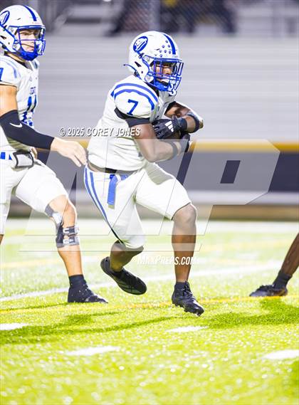 Thumbnail 1 in Jesuit vs Valdosta photogallery.