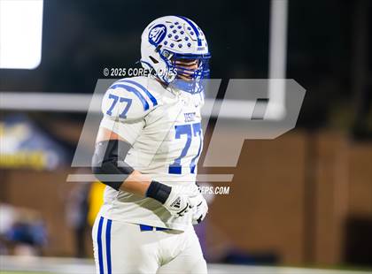 Thumbnail 1 in Jesuit vs Valdosta photogallery.