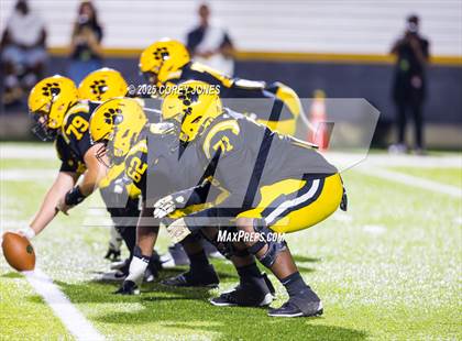 Thumbnail 3 in Jesuit vs Valdosta photogallery.