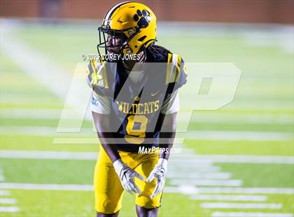Thumbnail 1 in Jesuit vs Valdosta photogallery.