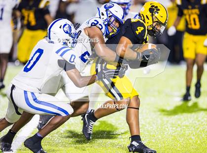 Thumbnail 2 in Jesuit vs Valdosta photogallery.
