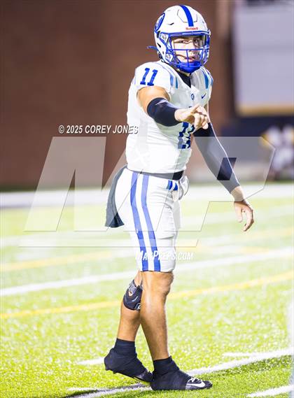 Thumbnail 1 in Jesuit vs Valdosta photogallery.