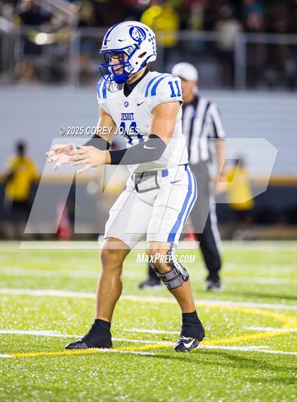 Thumbnail 1 in Jesuit vs Valdosta photogallery.
