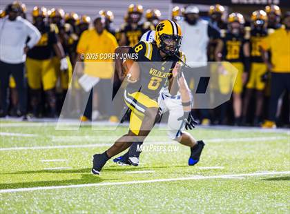 Thumbnail 2 in Jesuit vs Valdosta photogallery.