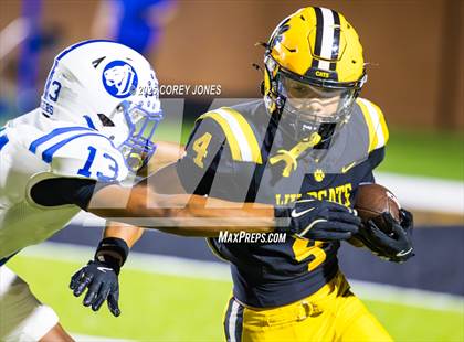 Thumbnail 3 in Jesuit vs Valdosta photogallery.