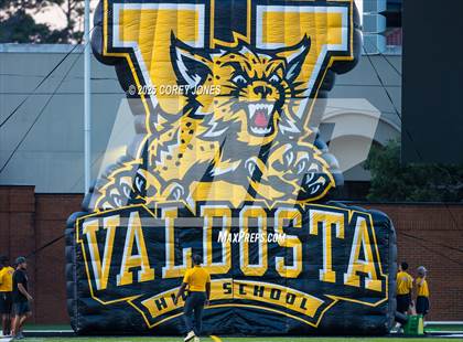Thumbnail 1 in Jesuit vs Valdosta photogallery.