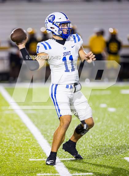 Thumbnail 2 in Jesuit vs Valdosta photogallery.