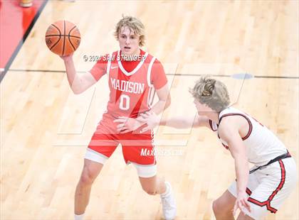 Thumbnail 3 in Madison @ Owyhee (Pro Image Holiday Classic Large Schools) photogallery.