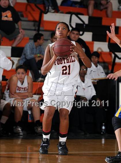 Thumbnail 2 in Lincoln @ Foothill photogallery.