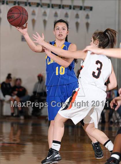 Thumbnail 1 in Lincoln @ Foothill photogallery.