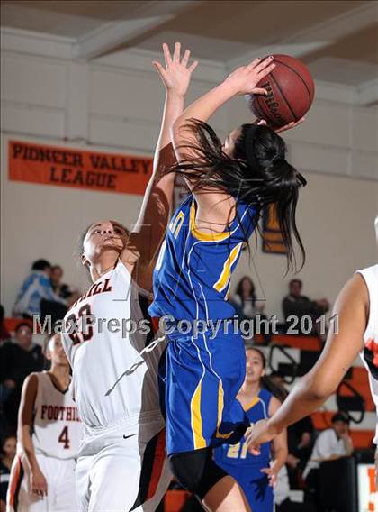 Thumbnail 1 in Lincoln @ Foothill photogallery.