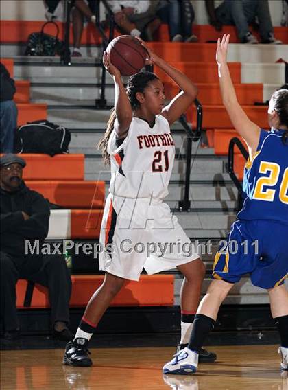 Thumbnail 3 in Lincoln @ Foothill photogallery.