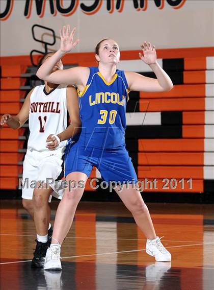 Thumbnail 3 in Lincoln @ Foothill photogallery.