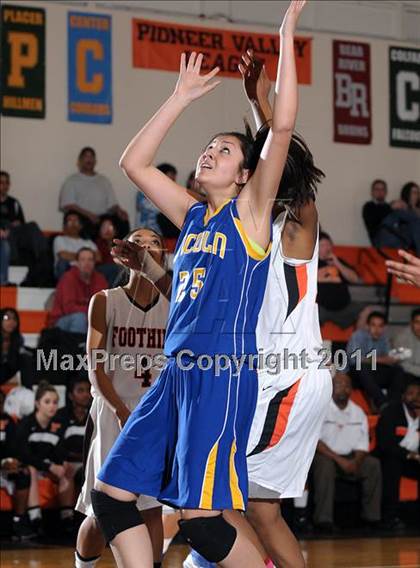 Thumbnail 3 in Lincoln @ Foothill photogallery.