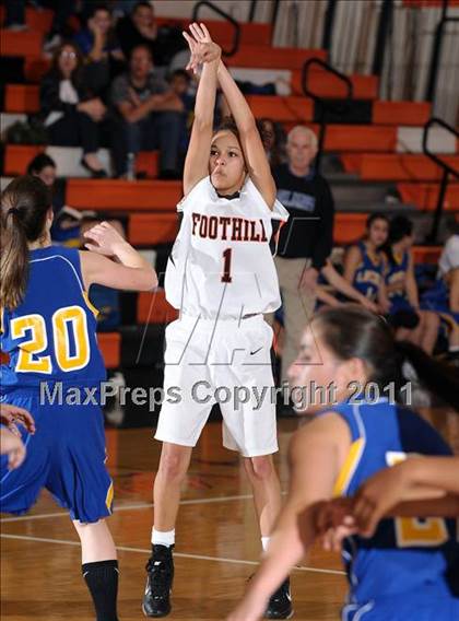 Thumbnail 1 in Lincoln @ Foothill photogallery.