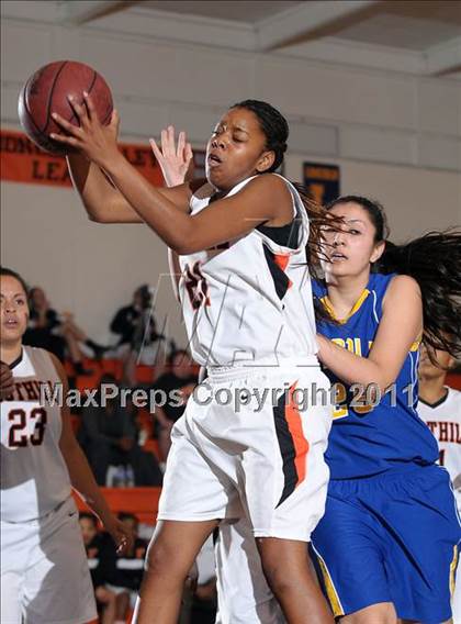 Thumbnail 2 in Lincoln @ Foothill photogallery.