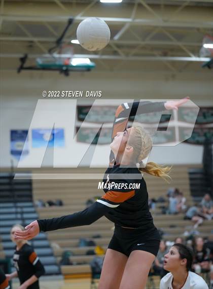 Thumbnail 3 in Canyon View @ Campo Verde photogallery.