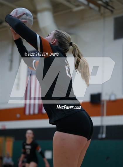 Thumbnail 1 in Canyon View @ Campo Verde photogallery.