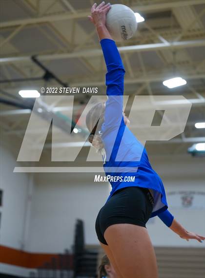 Thumbnail 3 in Canyon View @ Campo Verde photogallery.