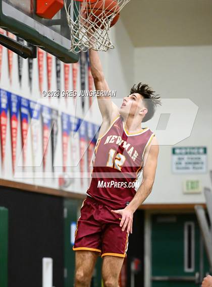 Thumbnail 3 in Washington vs. Cardinal Newman (Brett Callan Tournament) photogallery.