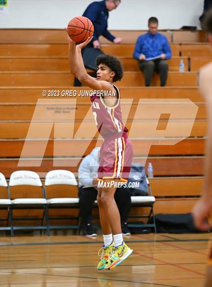 Thumbnail 1 in Washington vs. Cardinal Newman (Brett Callan Tournament) photogallery.