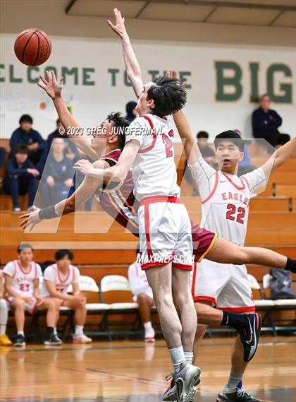Thumbnail 1 in Washington vs. Cardinal Newman (Brett Callan Tournament) photogallery.
