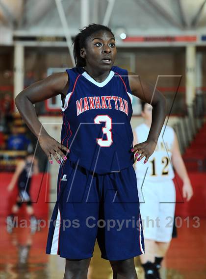 Thumbnail 3 in Andale vs. Manhattan (Mid America Classic) photogallery.