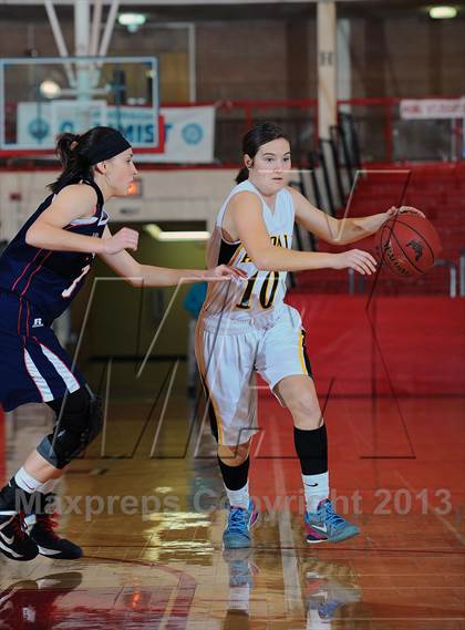 Thumbnail 3 in Andale vs. Manhattan (Mid America Classic) photogallery.