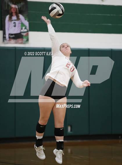 Thumbnail 2 in Trimble @ Fisher Catholic photogallery.