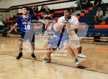 Thumbnail 2 in Agoura vs Windward (West Valley Thanksgiving Tip-Off Classic) photogallery.