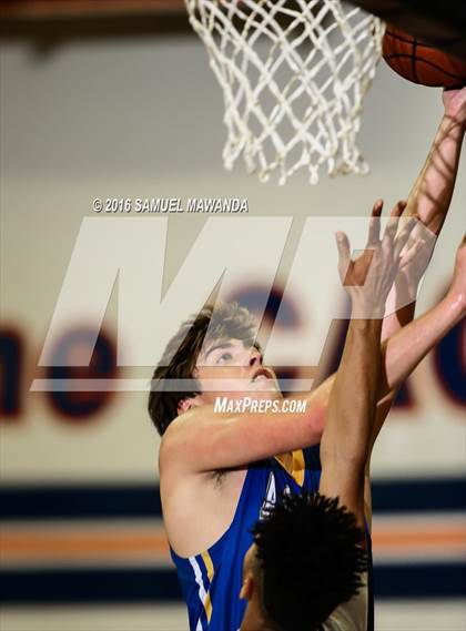 Thumbnail 2 in Agoura vs Windward (West Valley Thanksgiving Tip-Off Classic) photogallery.
