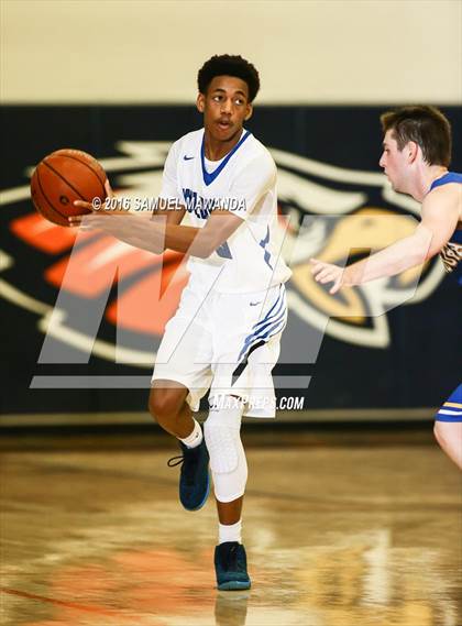 Thumbnail 3 in Agoura vs Windward (West Valley Thanksgiving Tip-Off Classic) photogallery.
