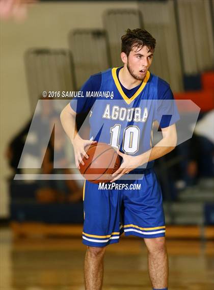 Thumbnail 3 in Agoura vs Windward (West Valley Thanksgiving Tip-Off Classic) photogallery.