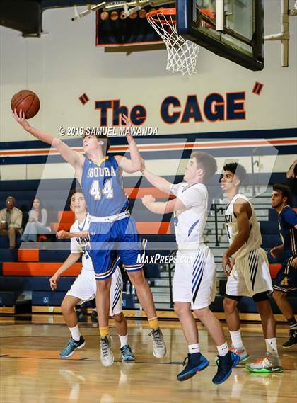 Thumbnail 1 in Agoura vs Windward (West Valley Thanksgiving Tip-Off Classic) photogallery.
